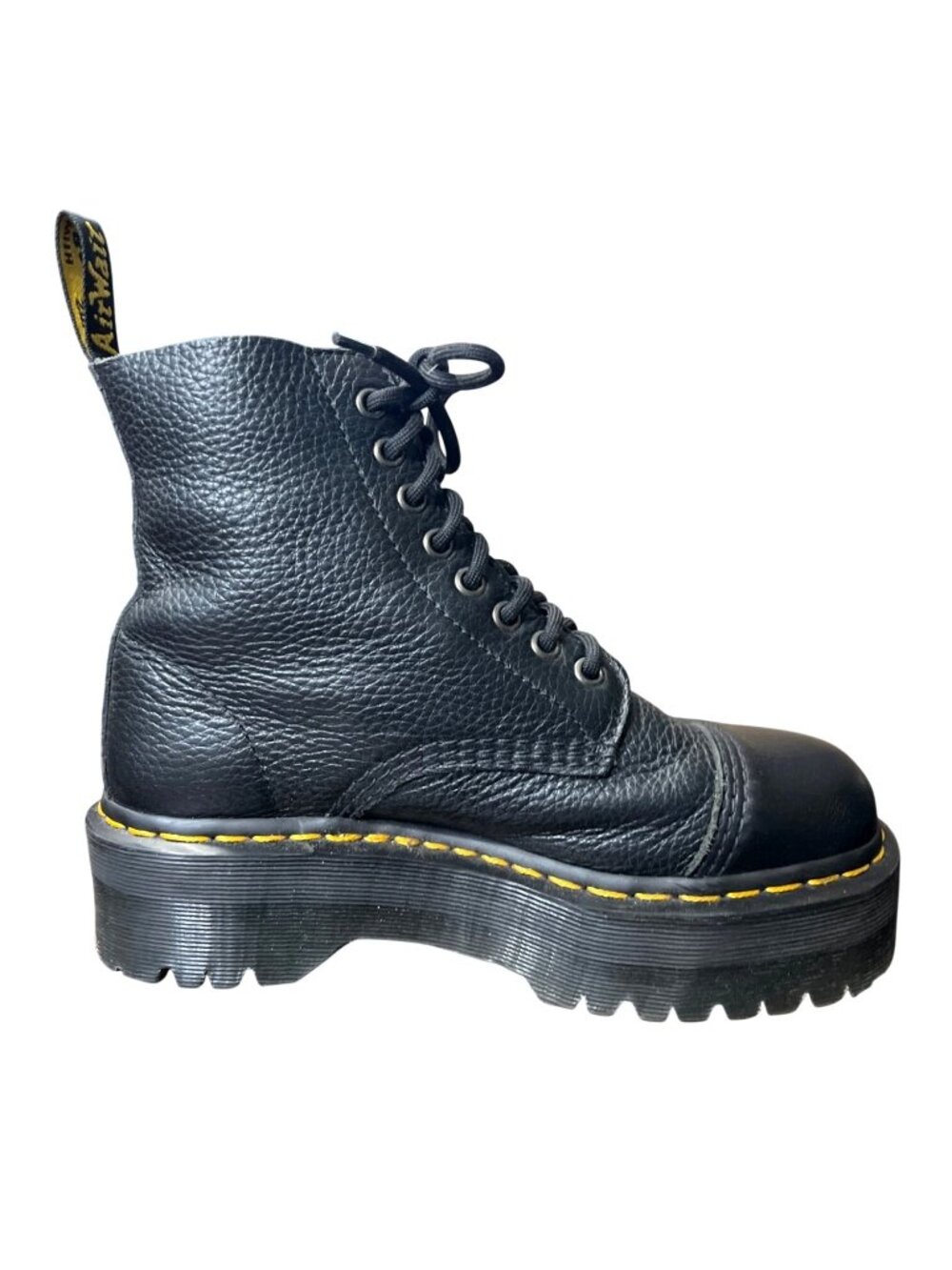 Dr. Martens EU 38 / US 7 Sinclair Black Combat Boot Lace-Up Pebbled Leather